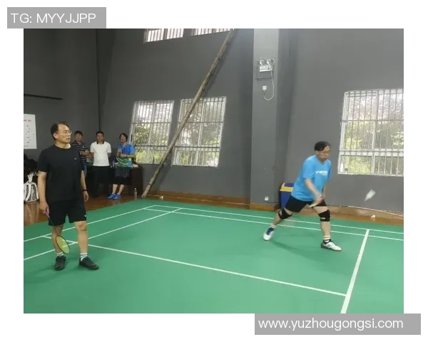 羽毛球的魅力与团队精神：深入南京羽毛球队的协作之道