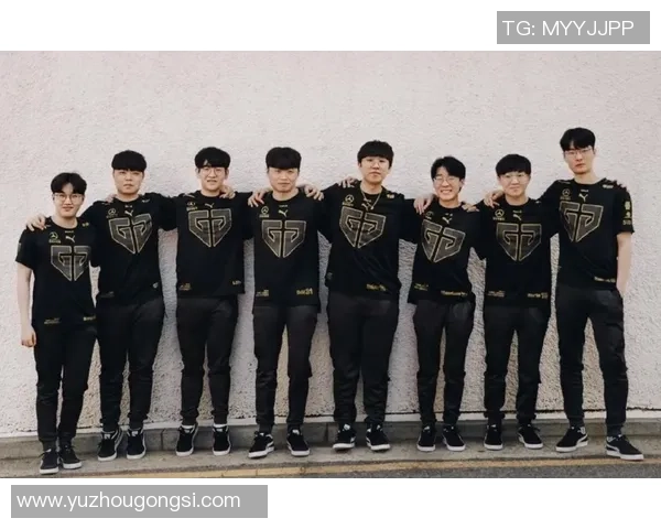 RNG团队协作展现出色实力引领职业联赛新风潮 RNG团队协作展现出色实力引领职业联赛新风潮